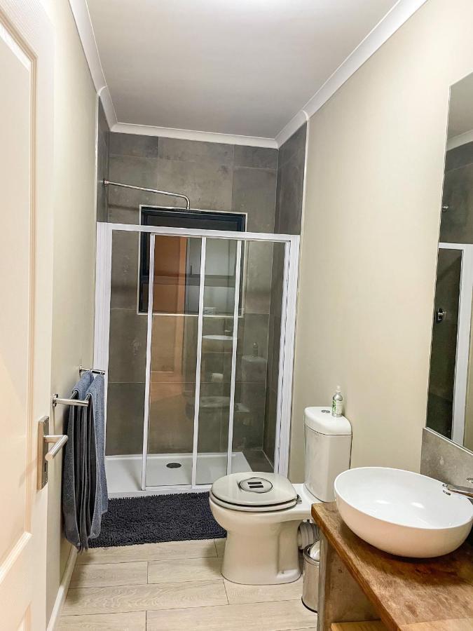 Uystuys Apartment Cape Town
